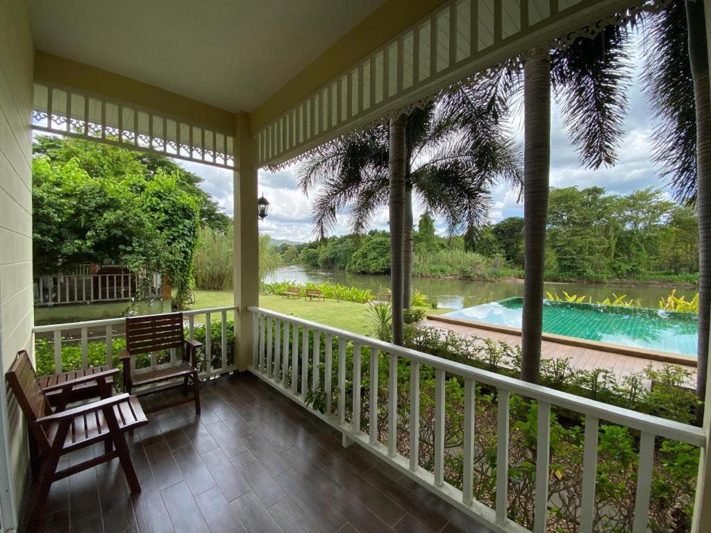 Ruen Maihom Riverside Cottage Kanchanaburi Exterior photo
